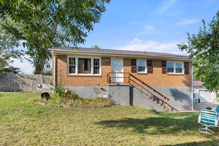 Property Photo:  314 Avon St  TN 38464 