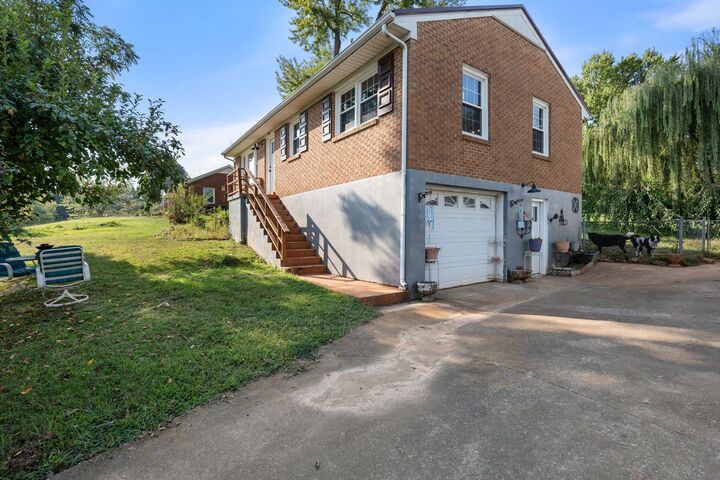 Property Photo: 314 Avon St TN 38464