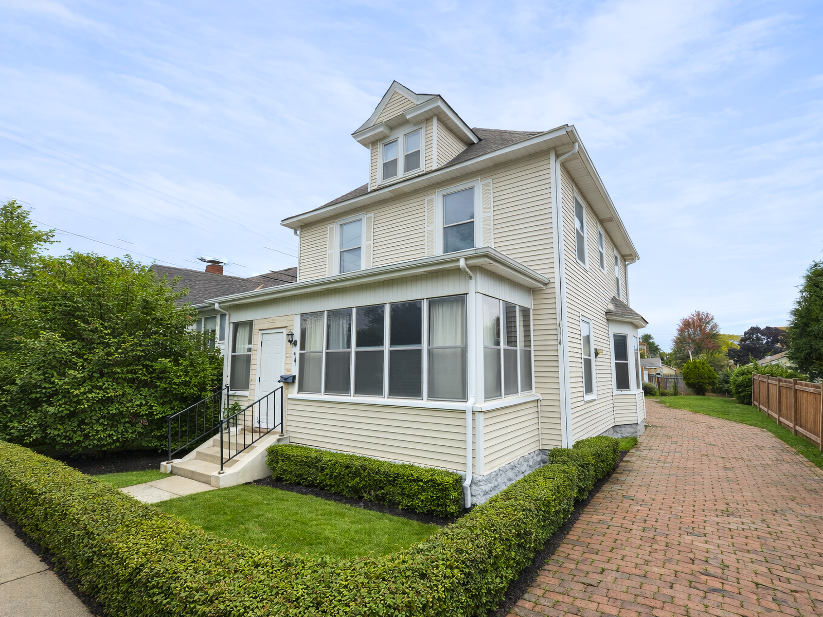 Property Photo: 417 4th Avenue NE MN 55413