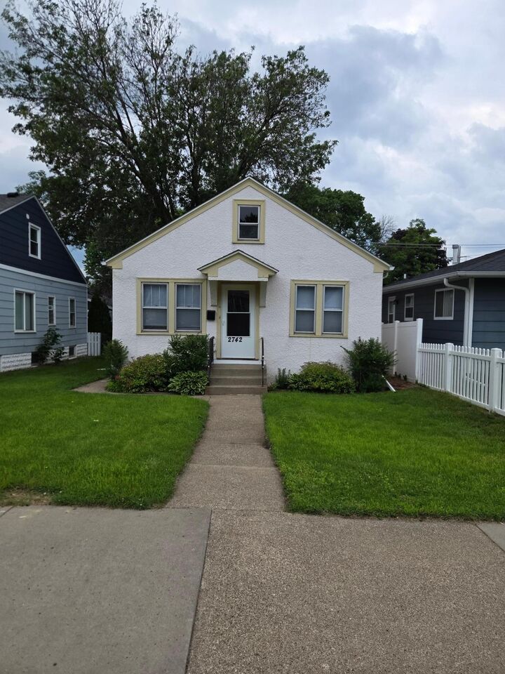Property Photo:  2742 Grand Street NE  MN 55418 