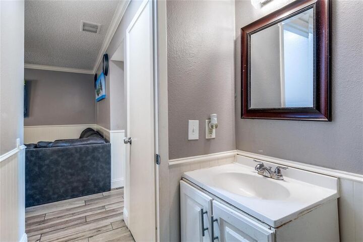 Property Photo: 11826 Leisure Drive TX 75243