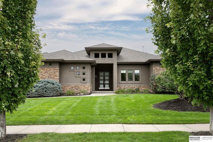 Property Photo:  1417 N 191st Avenue  NE 68022 