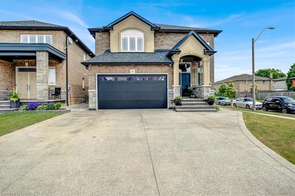 Property Photo:  89 Eleanor Avenue  ON L8W 1C8