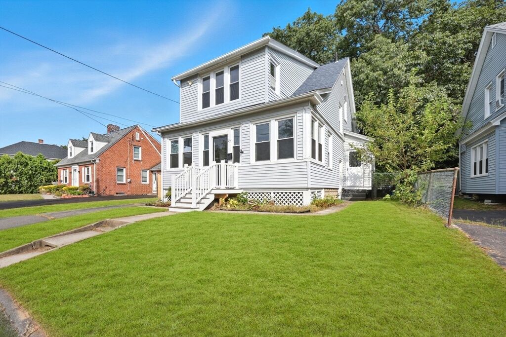 Property Photo:  27 Greenwich St  MA 01056 