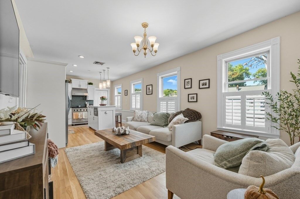 Property Photo:  285 Neponset Ave 3  MA 02122 