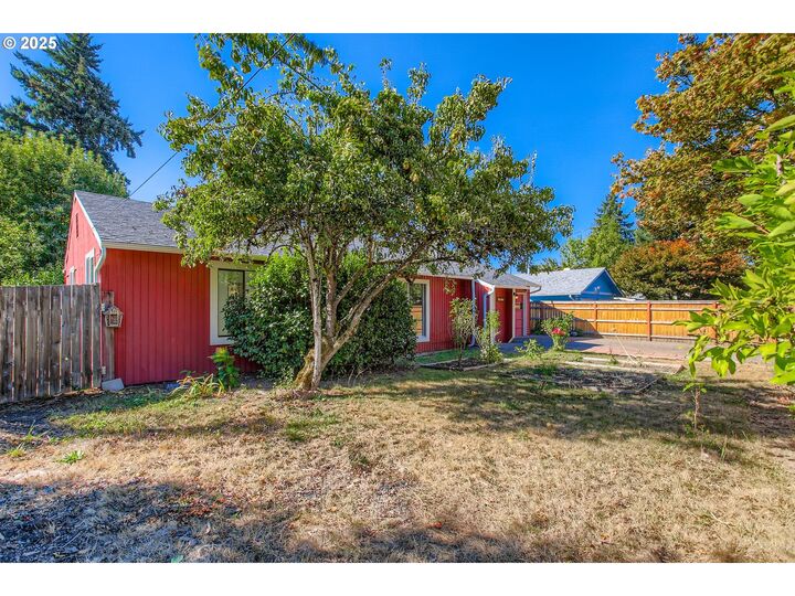 Property Photo: 4405 SW 160th Ave OR 97078