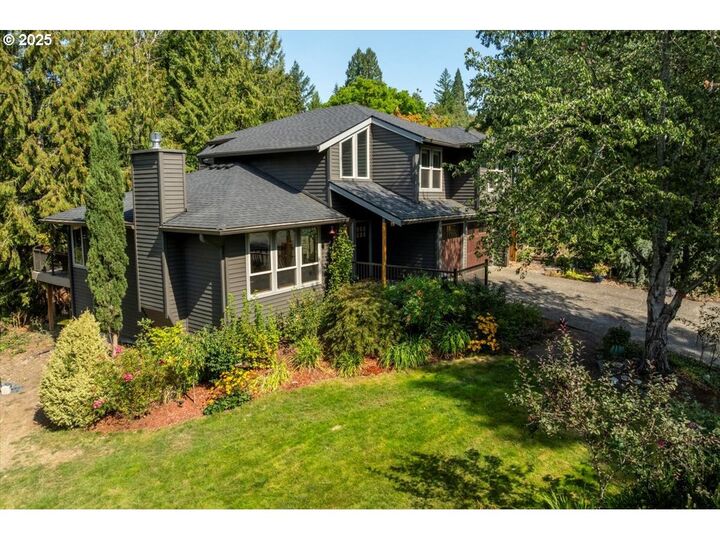 Property Photo:  9485 SW Washington St  OR 97225 