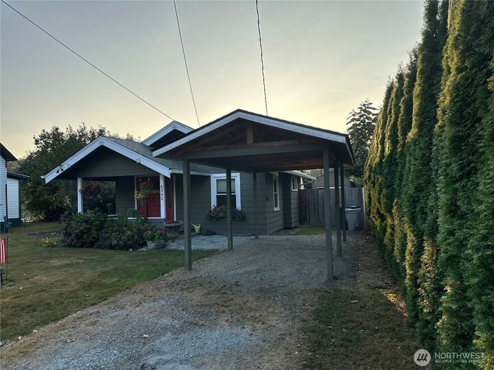 Property Photo:  4342  338th Place SE  WA 98024 