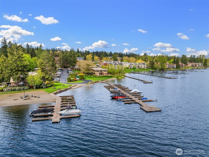 Property Photo:  3834  175th Avenue NE 209  WA 98052 