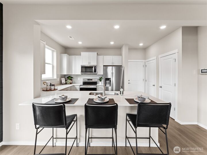 Property Photo: 14913 203rd Avenue Ct E 652 WA 98391