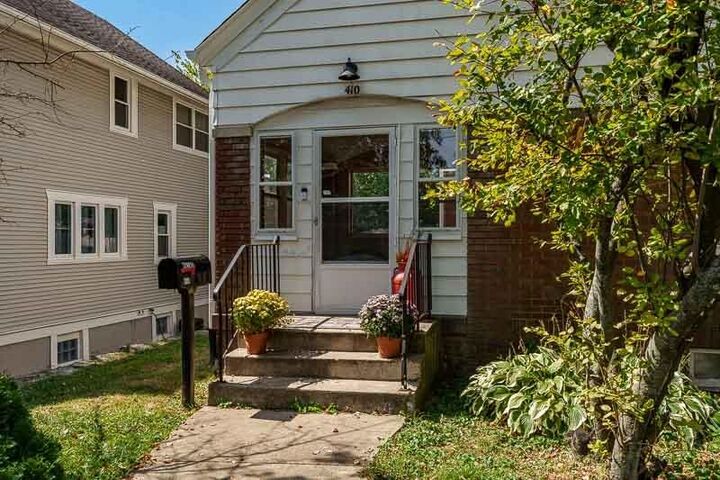 Property Photo: 410 N Chicago Avenue IL 61107