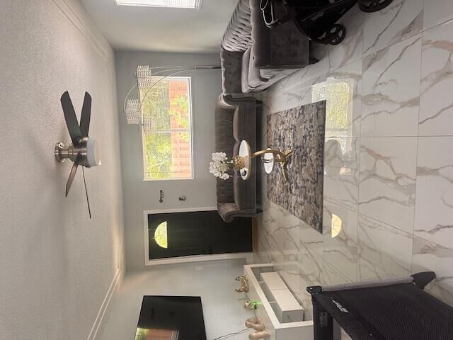 Property Photo: 1216 16th Avenue N 10 FL 33460