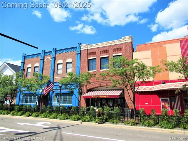 Property Photo: 33611 Oakland Street MI 48335