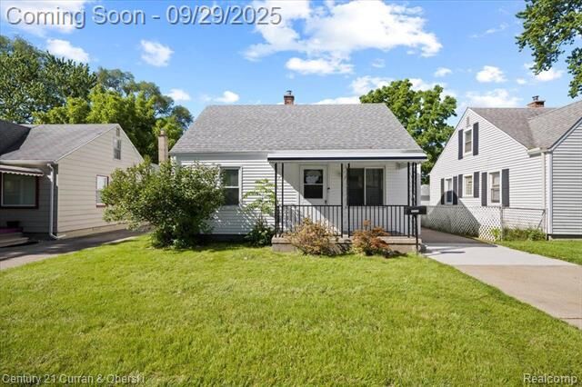 Property Photo: 17269 Oconnor Avenue MI 48101