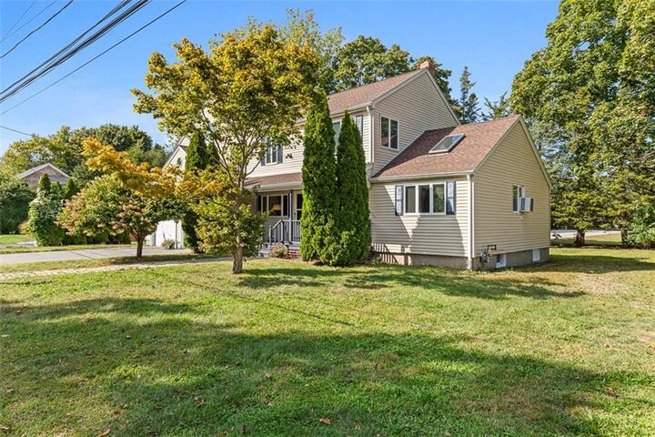 Property Photo:  22 Mayfield Road  RI 02806 