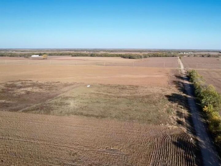 15810 E 93rd  Benton KS 67017 photo