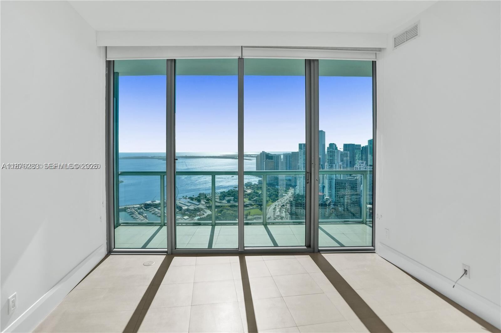 Property Photo: 888 Biscayne Blvd 5102 FL 33132
