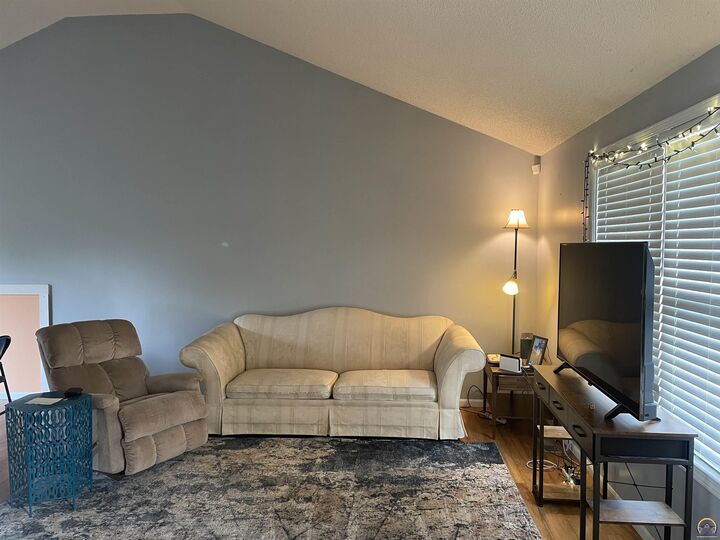 Property Photo: 7319 SW 25th Ct KS 66614