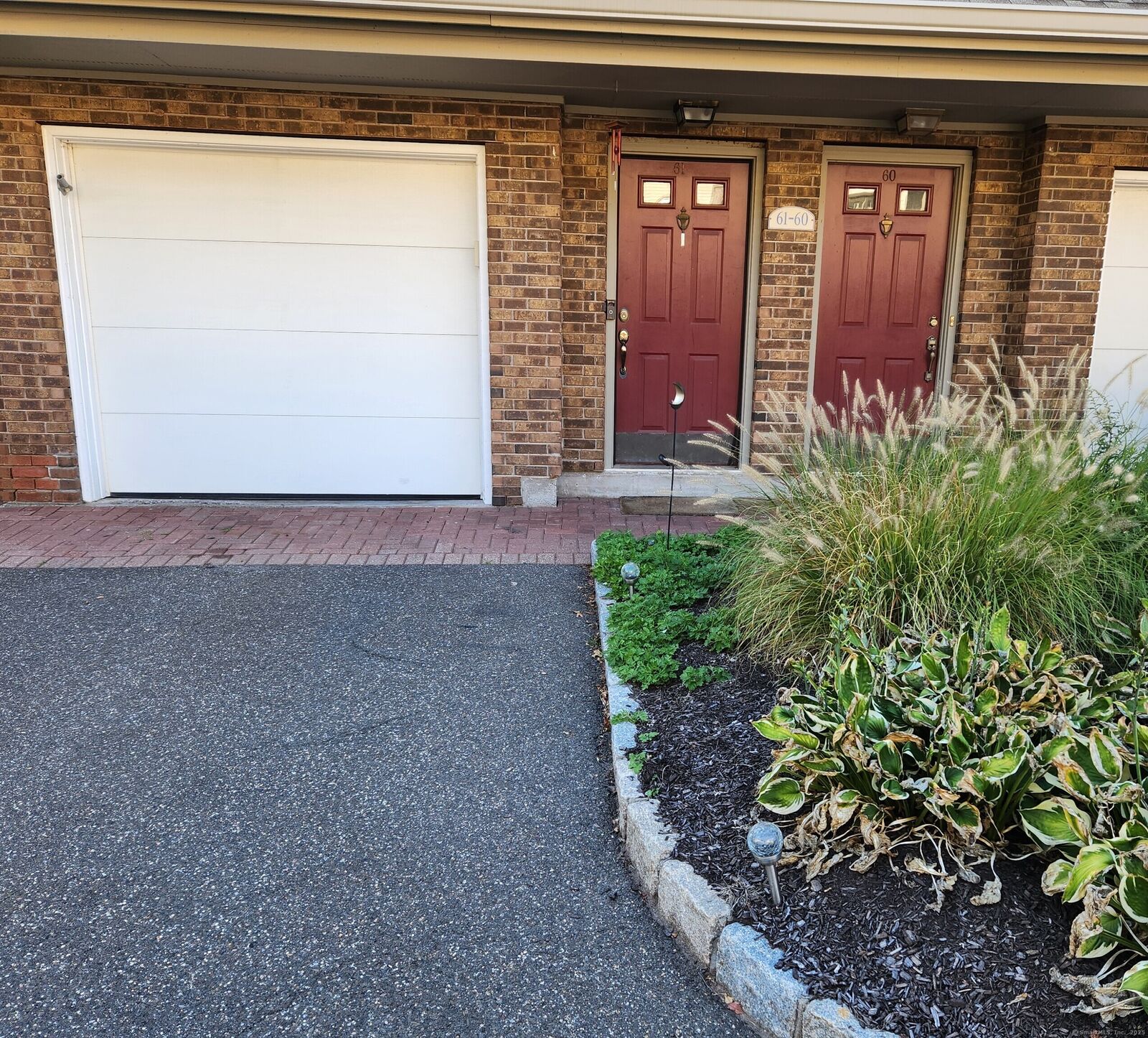 Property Photo: 882 North Colony Road Apt 61 CT 06450