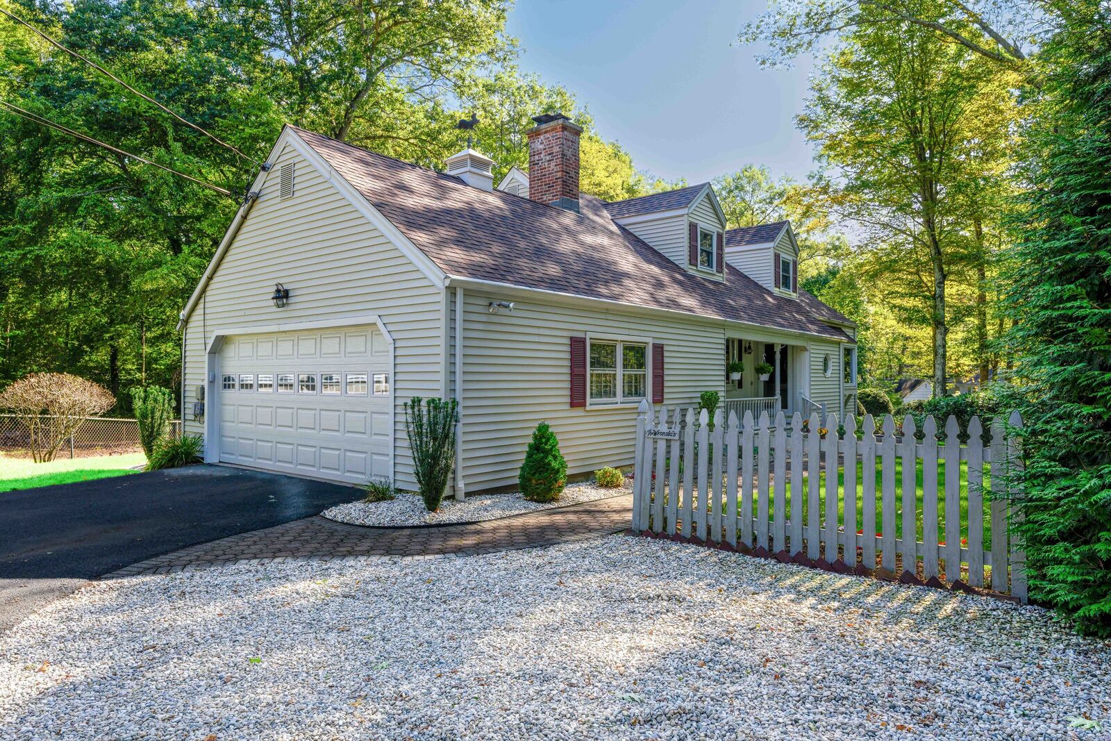 Property Photo: 1399 Shepard Avenue CT 06518