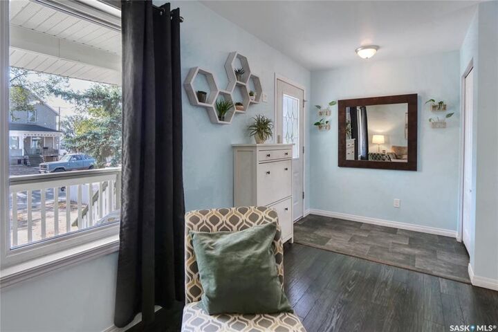 Property Photo:  908 Stadacona Street E  SK S6H 0K8 