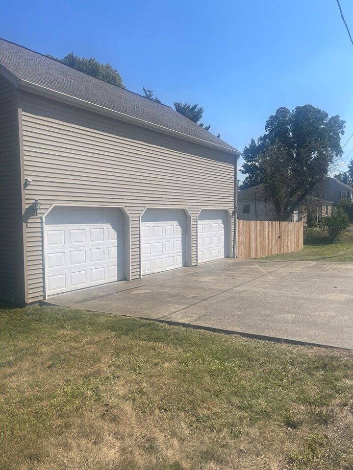 Property Photo: 350 5th St OH 45601
