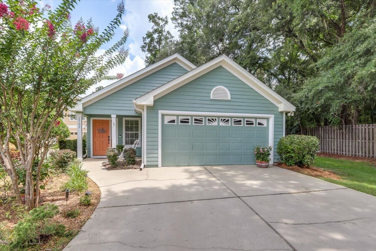 Property Photo: 2707 Laurelwood Lane FL 32308