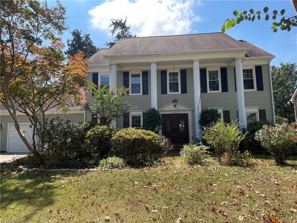 Property Photo:  2201 Porsha Lane  NC 27265 