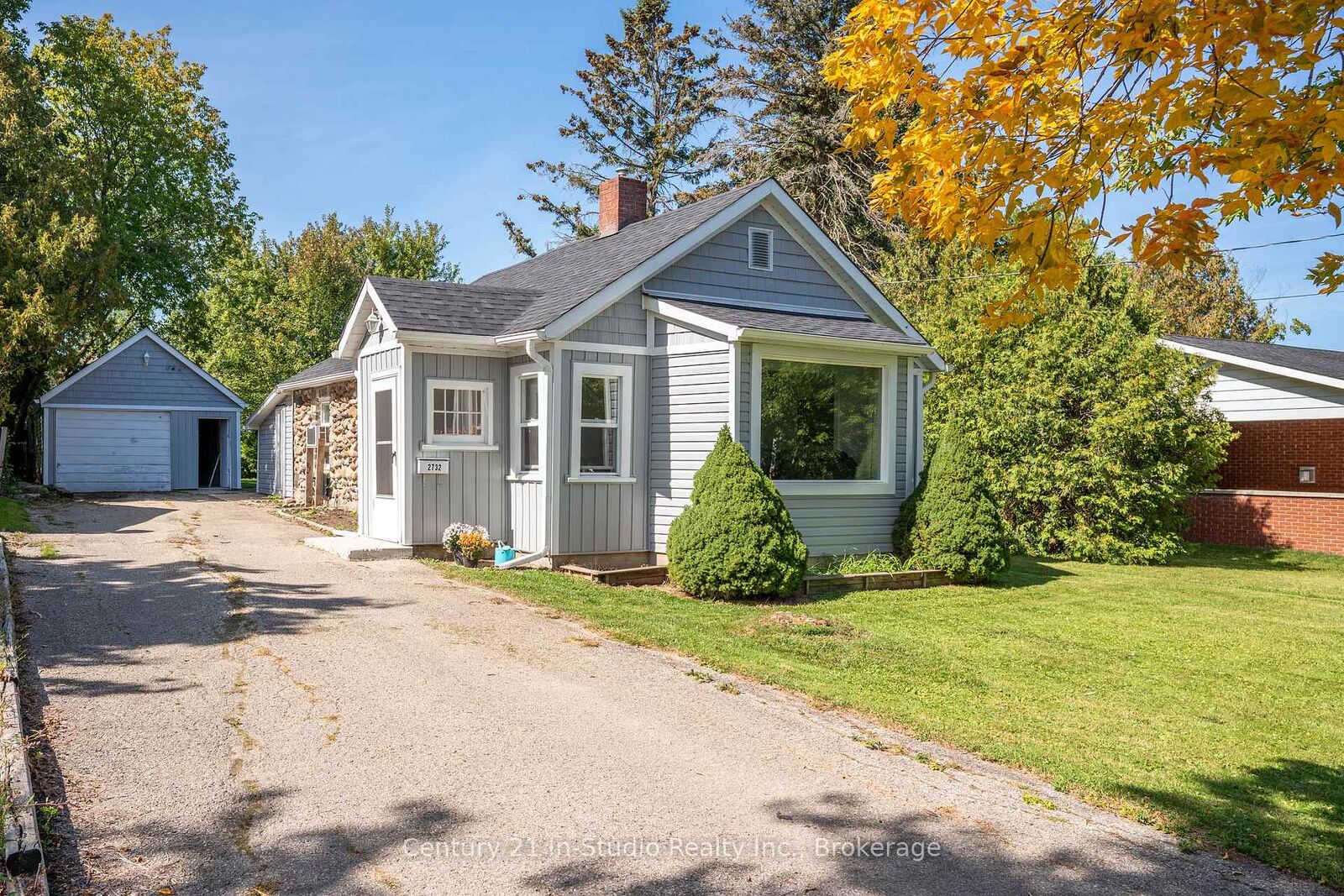Photo de la propriété:  2732 3rd Avenue W  ON N4K 4T2 