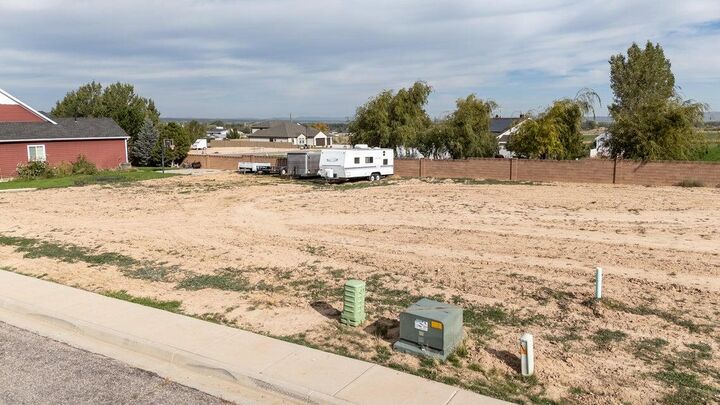 Property Photo:  120 W 2925 N Circle  UT 84721 