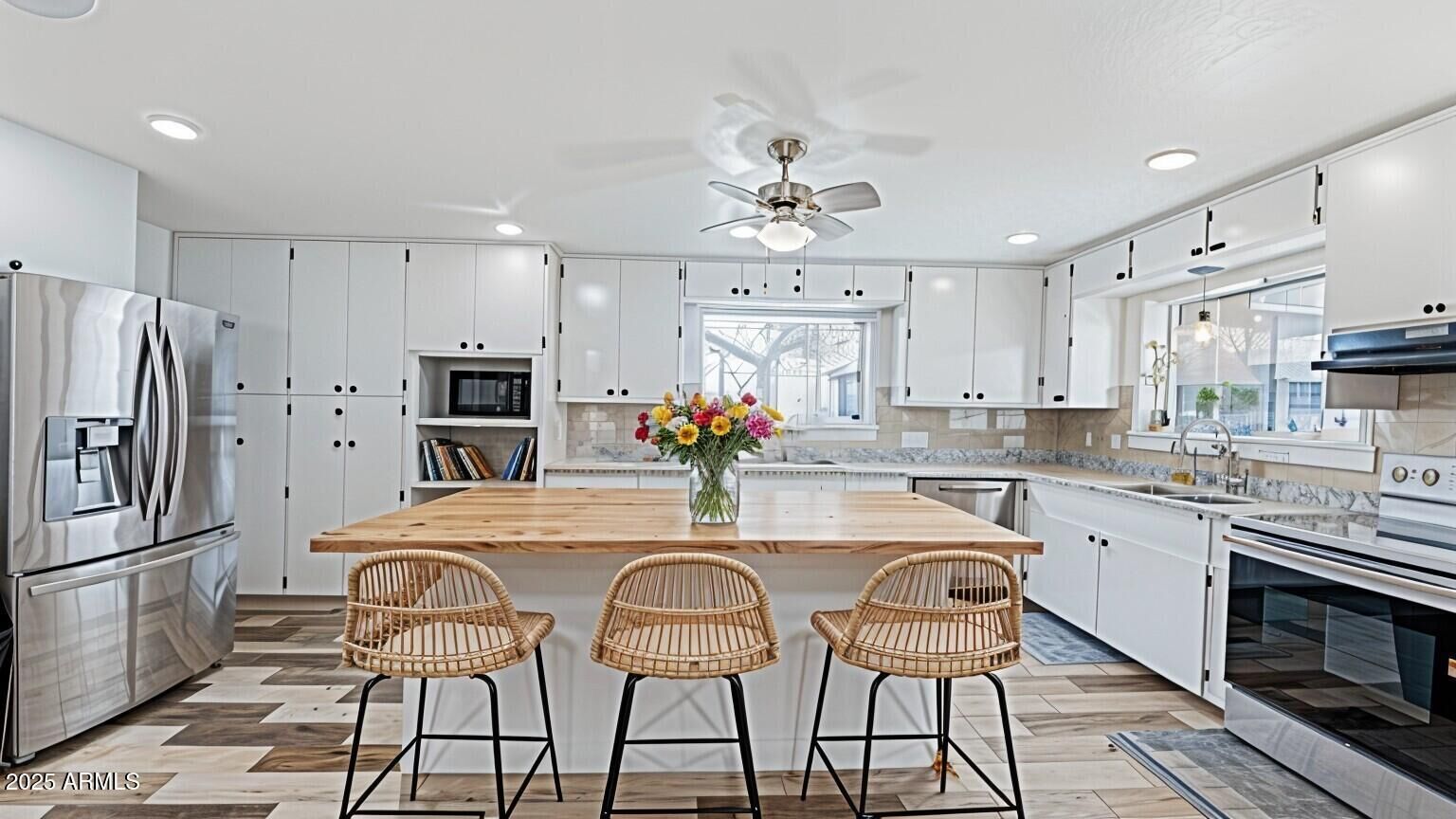 Property Photo:  4540 E Bird Lane  AZ 86326 
