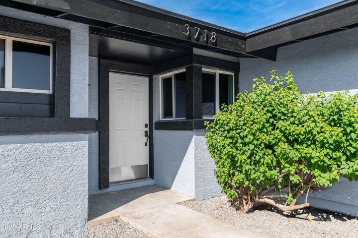 Property Photo:  3718 W Diana Avenue  AZ 85051 
