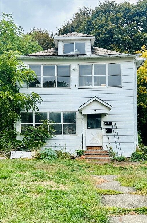 Property Photo:  7 Bellevue Heights  NY 13905 
