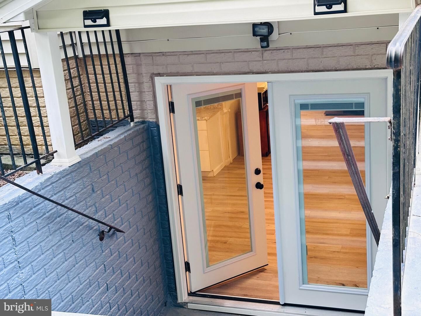 Property Photo:  47307 Willow Wood Drive  MD 20653 