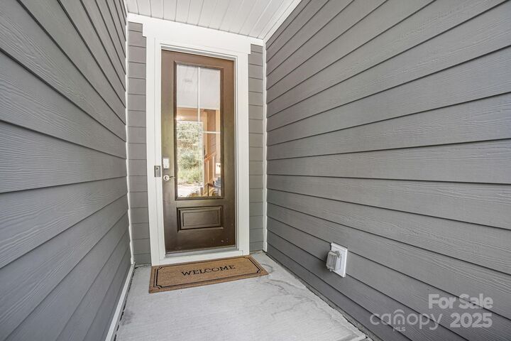 Property Photo:  10432 Audubon Ridge Drive  NC 28031 