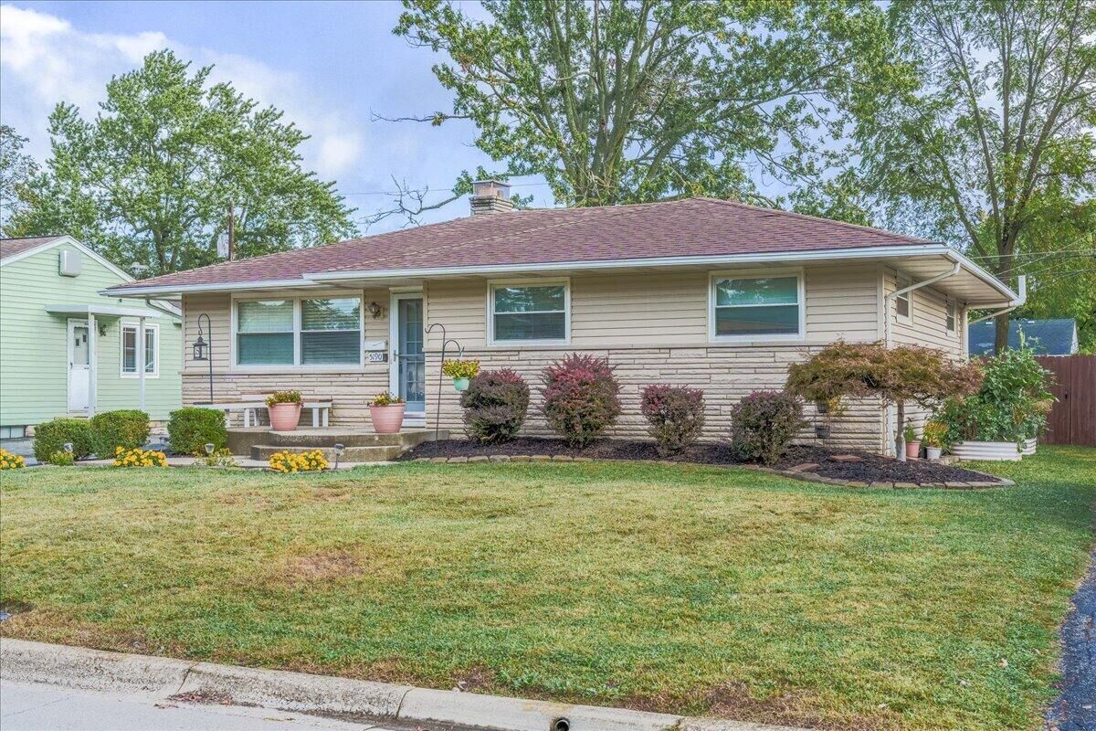 Property Photo:  5190 Bigelow Drive  OH 43026 