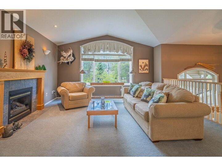 Property Photo:  610 Strathmore Avenue  BC V0H 1J0 