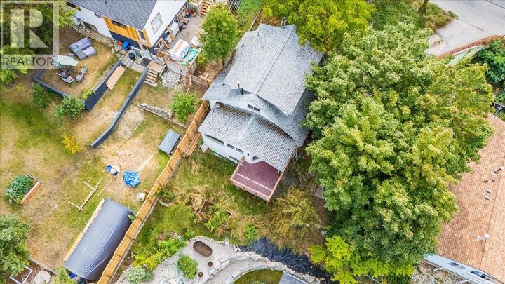 Property Photo:  1007 Gordon Street  BC V1L 0A1 
