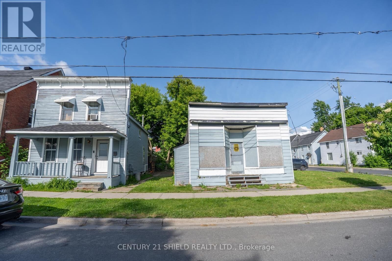 Property Photo:  42-46 Marlborough Street South  ON K6H 3Z3 