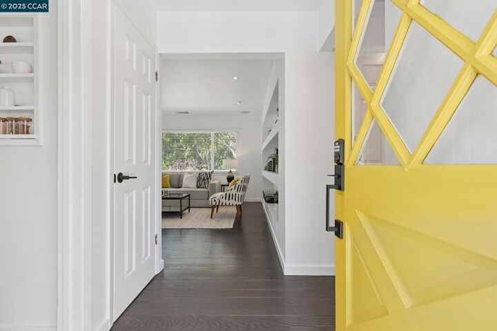 Property Photo: 728 Moraga Rd CA 94556