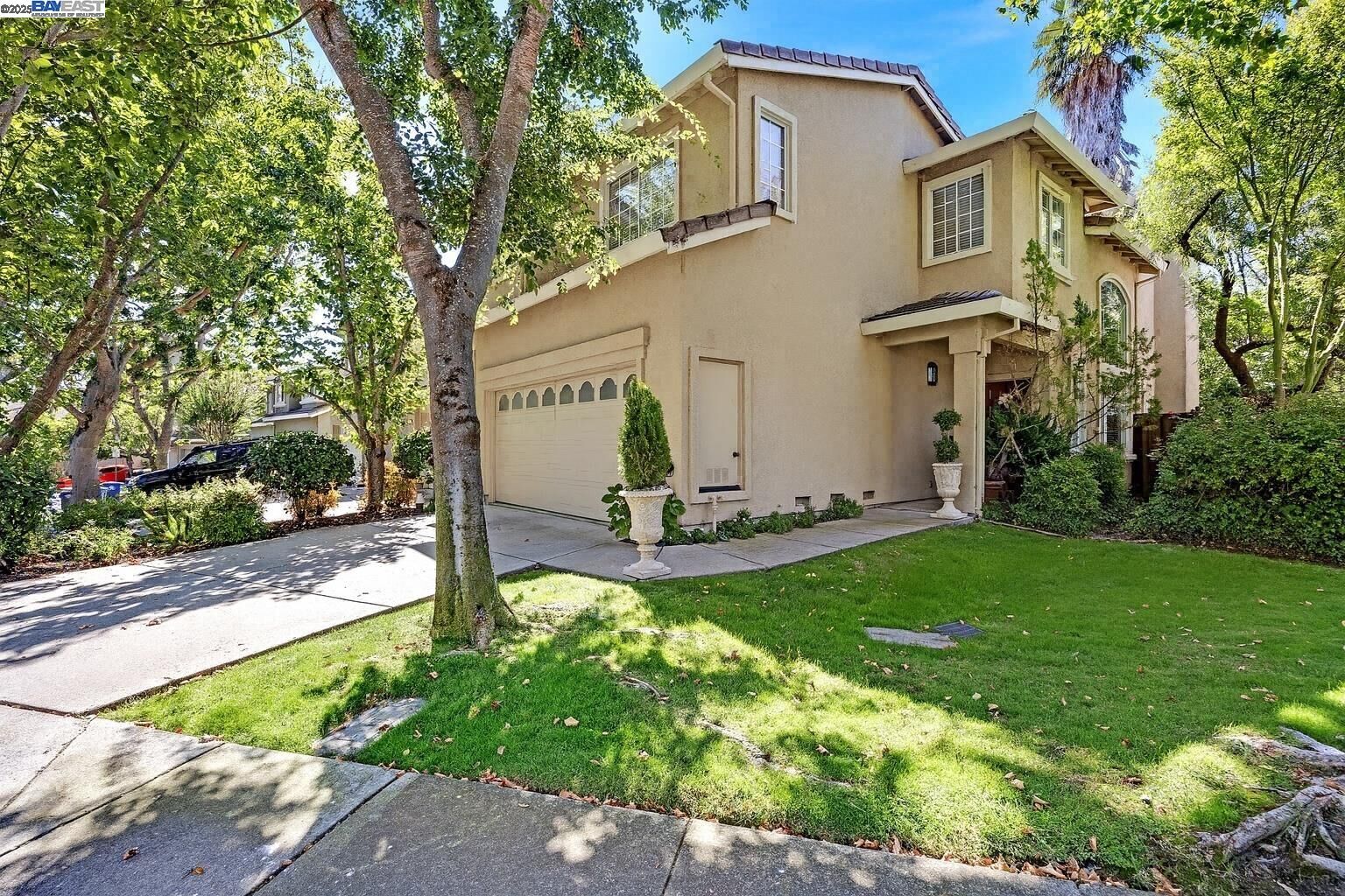 Property Photo:  15 Creekside Dr  CA 94583 