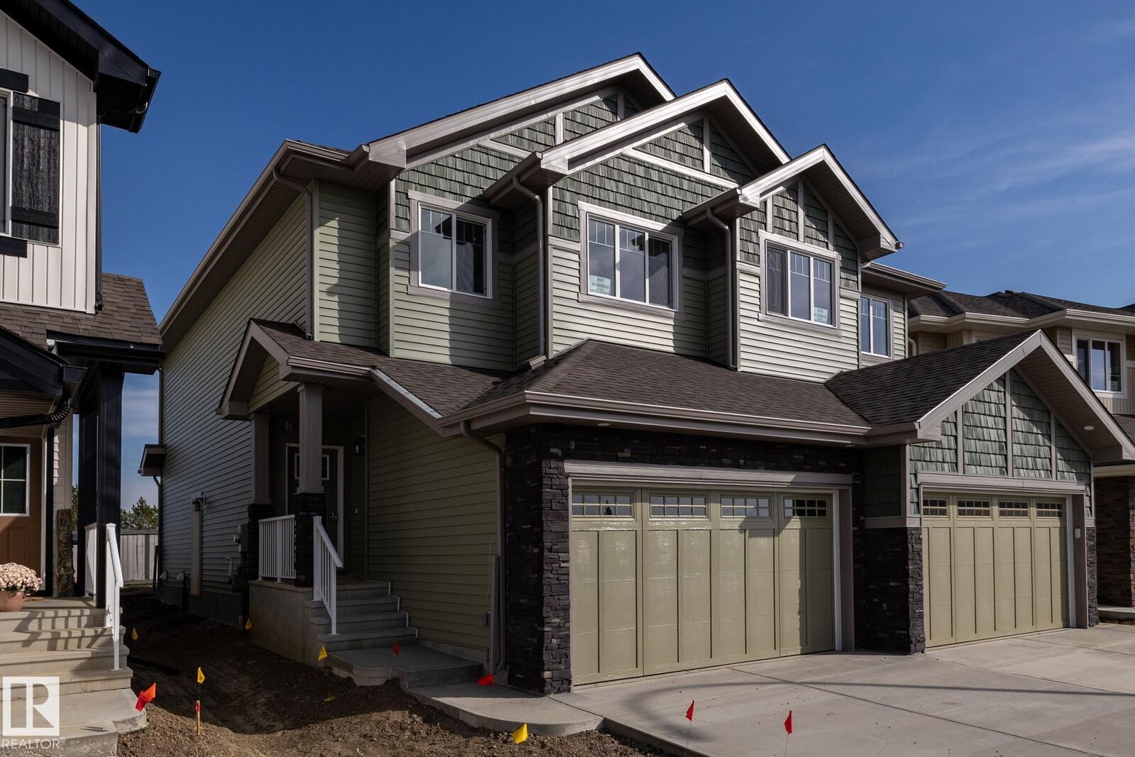 Property Photo:  8637 97 Avenue  AB T8R 2S1 
