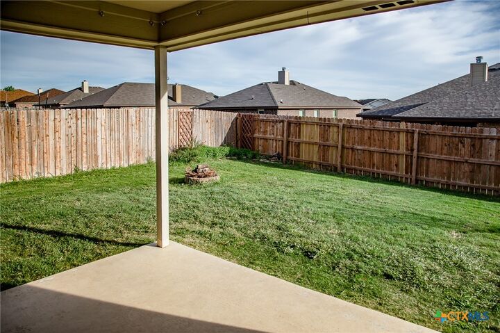 Property Photo: 2908 Tarrant County Drive TX 76549