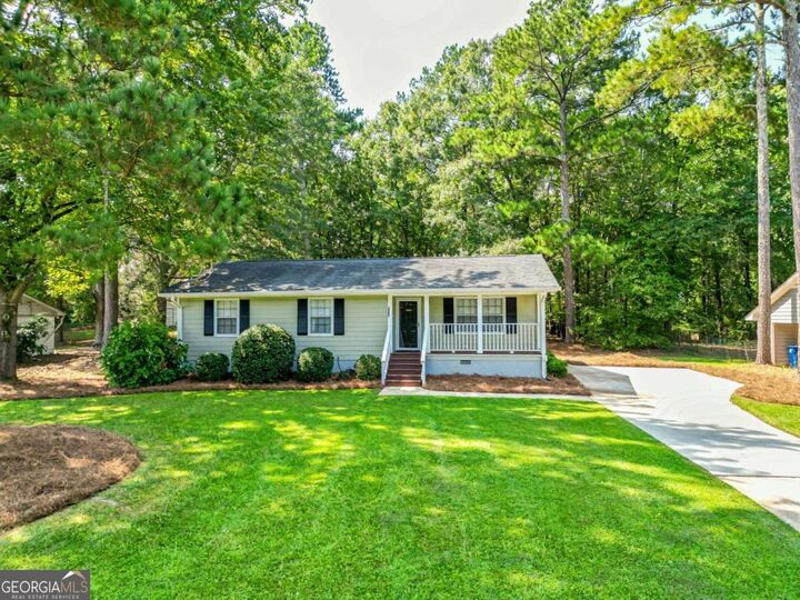 Property Photo:  155 V F W Drive  GA 30677 