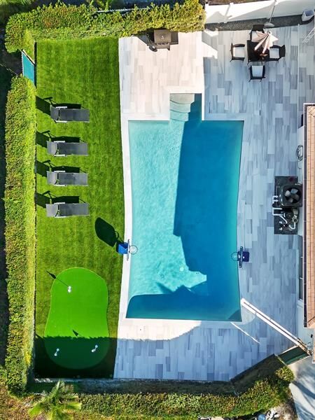 Property Photo:  2007 Northridge Rd  FL 33444 