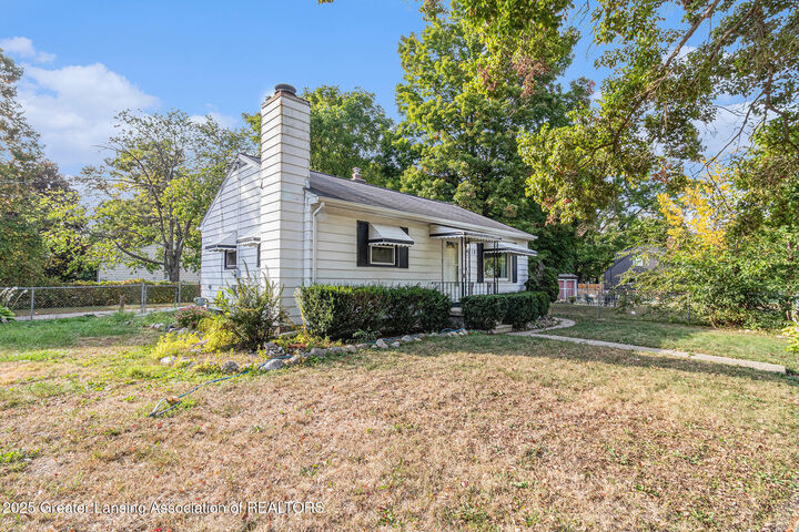 Property Photo:  4218 Donald Street  MI 48910 