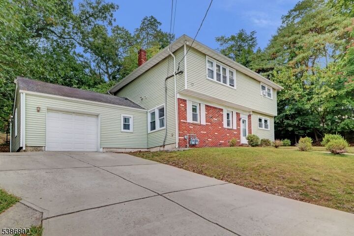 Property Photo:  123 Tilt St  NJ 07508 