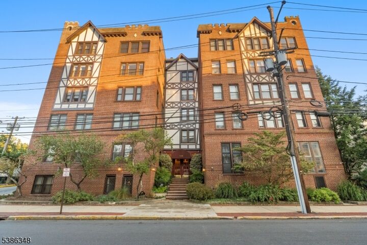 109 Grand Ave 1A  Englewood City NJ 07631 photo