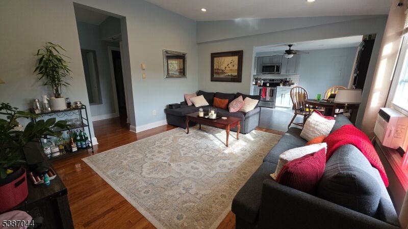 Property Photo:  3 Prospect St  NJ 07856 