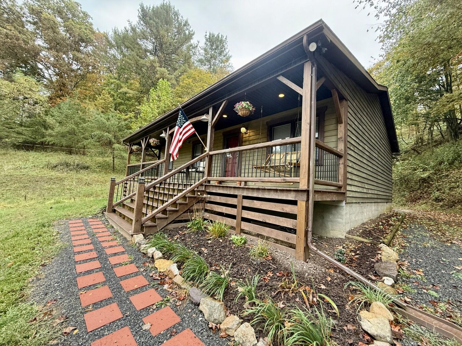 Property Photo:  206 Pete Amos Rd  WV 24951 